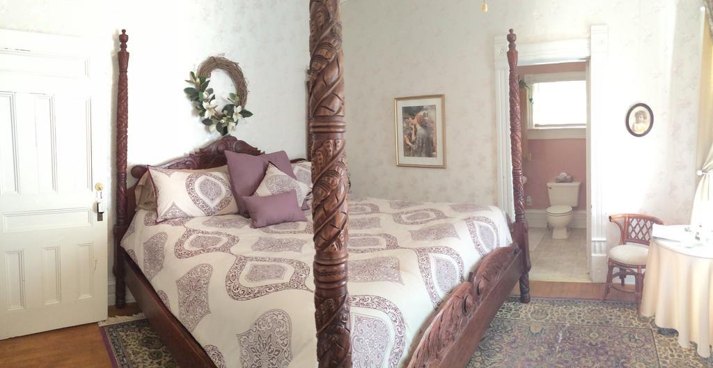 Grand Avenue Bed And Breakfast Carthage Δωμάτιο φωτογραφία