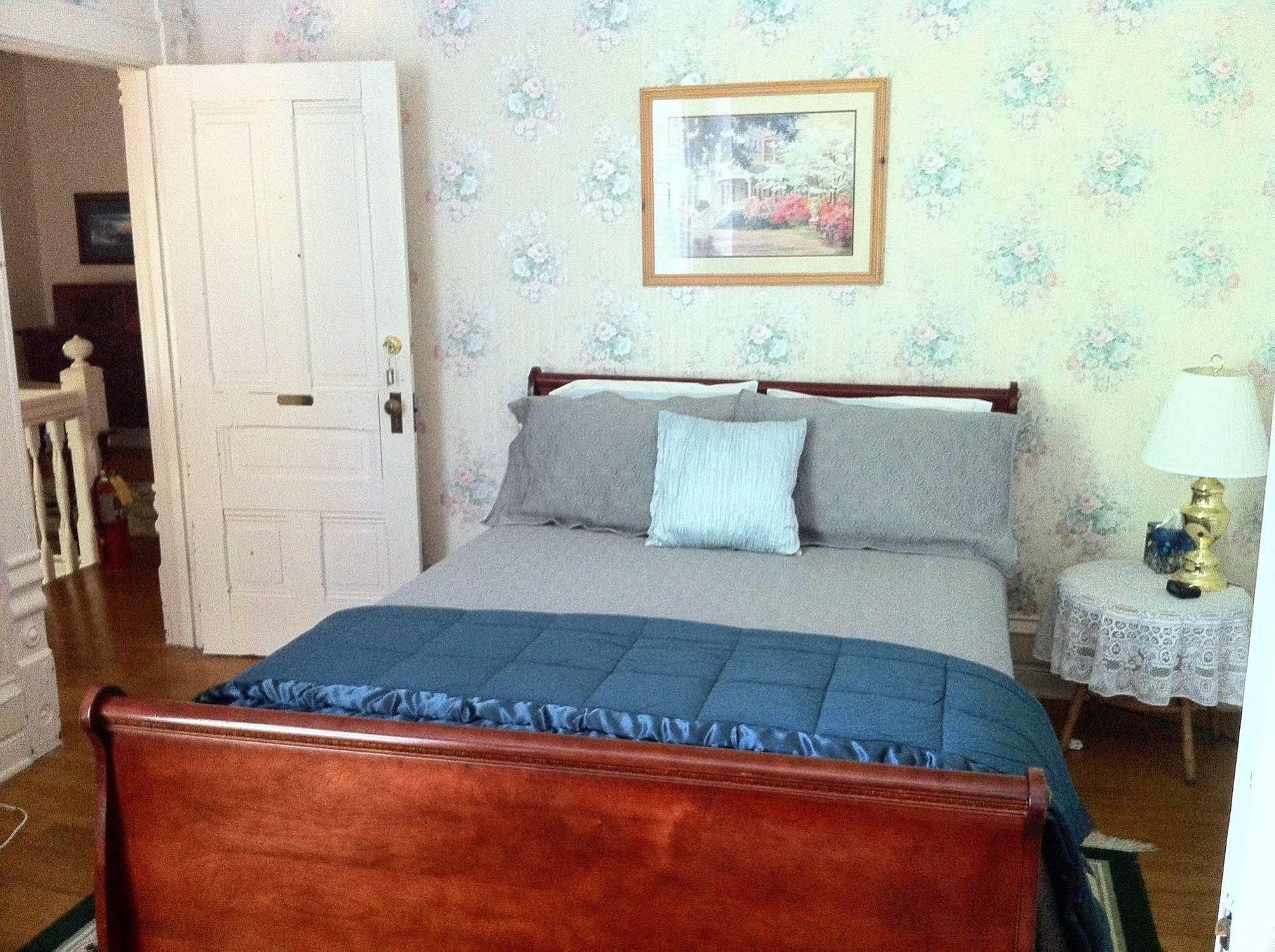 Grand Avenue Bed And Breakfast Carthage Εξωτερικό φωτογραφία